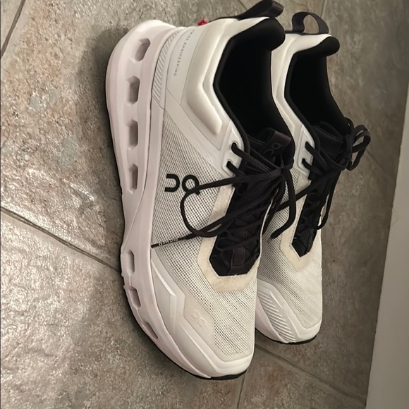 On Running Women’s White and Black Cloudnova X Sneakers - Picture 2 of 13